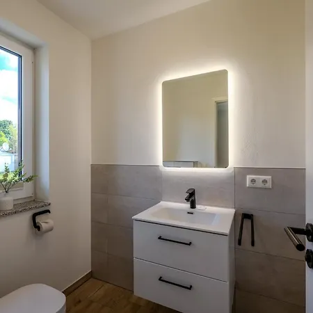 Reethus Reethus 4 Ferienhaus Born